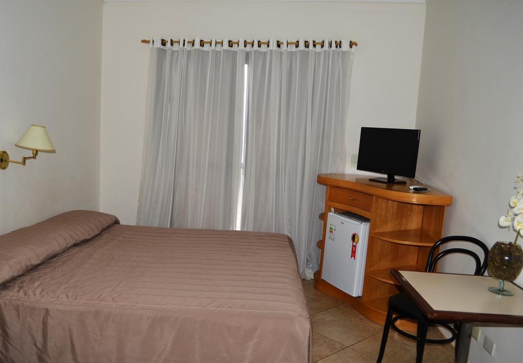 Hotel Sao Luiz Águas de Lindóia Ruang foto