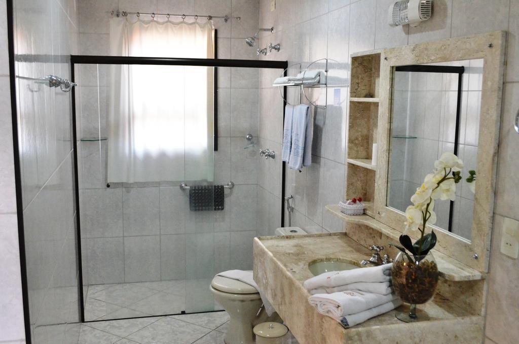 Hotel Sao Luiz Águas de Lindóia Bagian luar foto